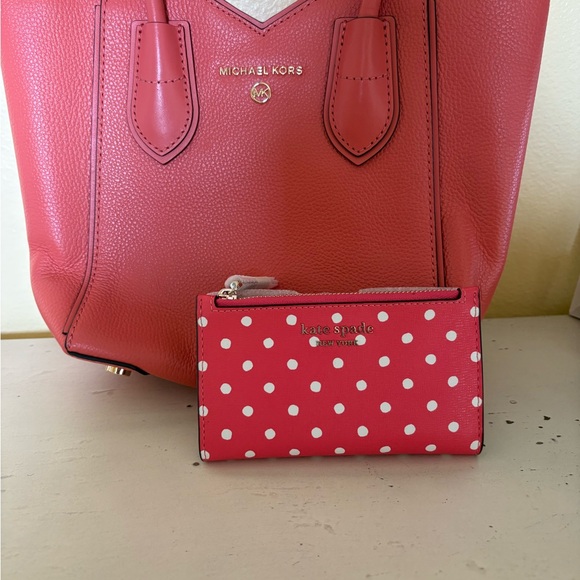 Kate Spade Cream Leather Wallet - Picture 4 of 4